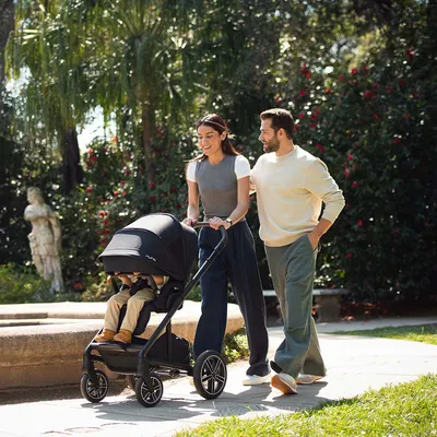 mixx™ next + pipa™ urbn travel system